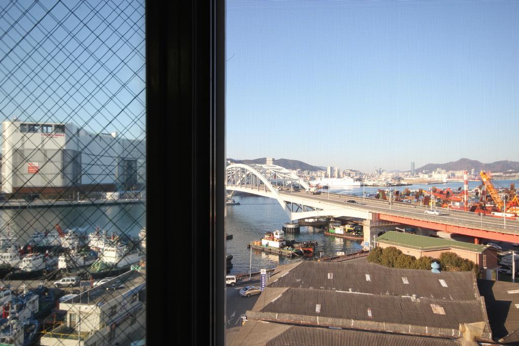 Hotel Bridge Ciudad Metropolitana de Ciudad Metropolitana de Busan Habitación foto